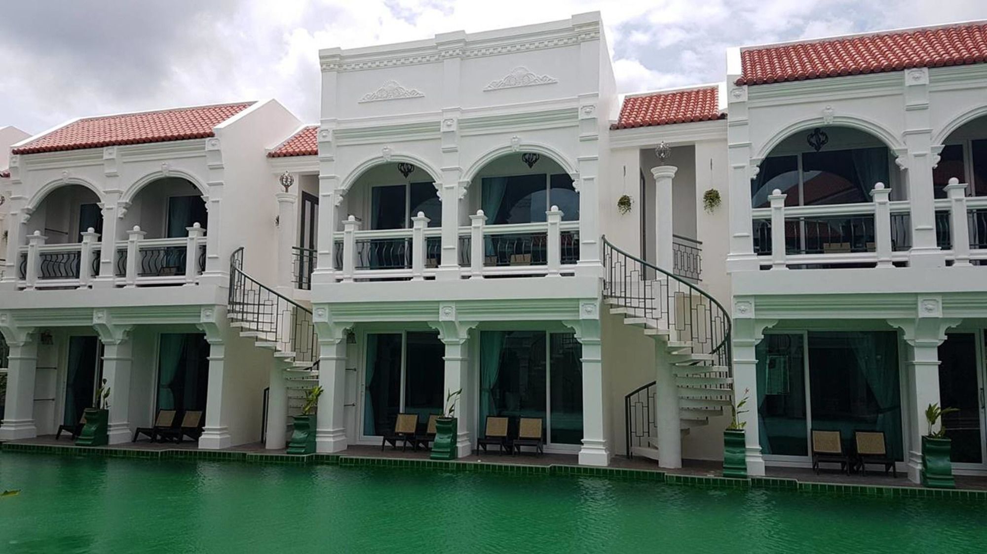 Supicha Pool Access Hotel - Sha Plus Phuket Exterior foto